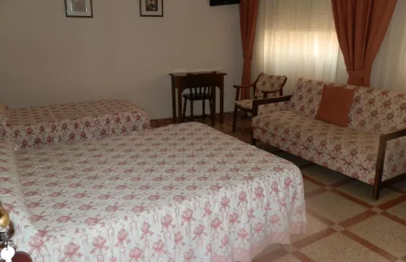 聖普烏爾餐廳青年旅舍