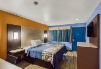 Scottish Inns Hotels in Carrollton