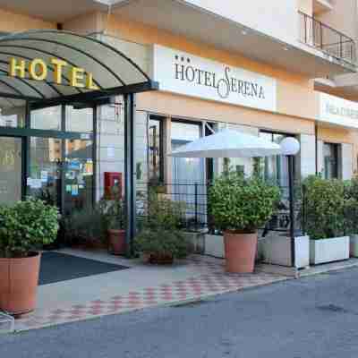 Hotel Serena Hotel Exterior