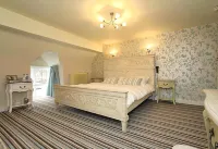 ذا هاند آت ليانارمون فنادق في 