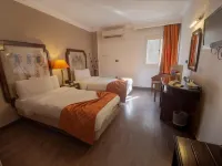 Zayed Hotel โรงแรมใกล้อะกูซา
