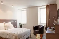 班徽克飯店 沙特洛德朗住宿飯店