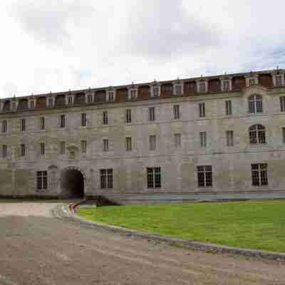 Les chambres de l'Abbaye - nuits insolites Hotel Exterior