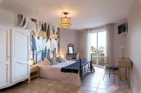 "Cap Riviera" Hotel & Restaurant Saint Aygulf Hotels in Saint-Aygulf