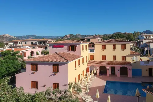 Residence Cala Viola Hotels in Orosei
