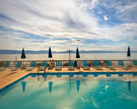 Brentanos Apartments - A - View of Paradise Hotels in Perama