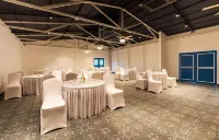 Zone Connect by the Park Calangute