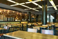 Auberge des 3 Fontaines - Youth Hostel Hotels in Auderghem