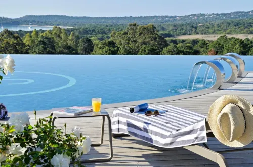 Hotel U Paesolu Hôtels à : Sainte-Lucie de Porto-Vecchio