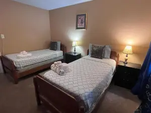 #2Br Cozy Villa - Mins to Historic Stm Amusement Park!