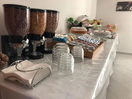 Villa Julia Отели рядом с достопримечательностью «Forum Baths»