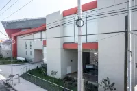 إم بي إم رد صن فنادق في 