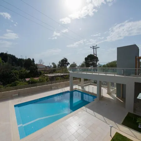 Mantinia Bay Hotel