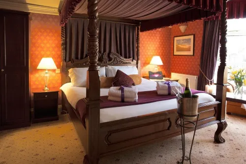 The Jacobean Hotel Hotels in Coventry