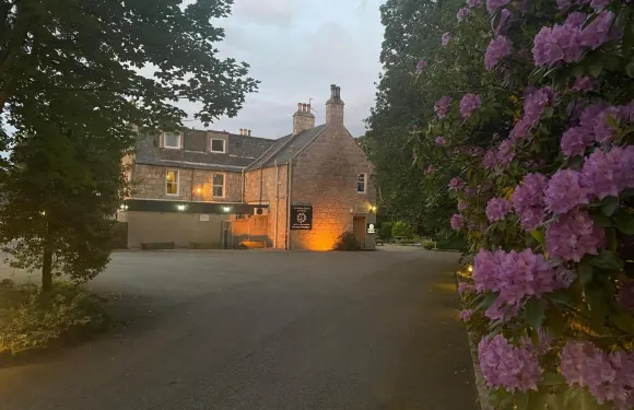 本納奇洛奇酒店