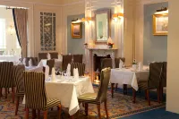 The Landmark Hotel - breakfast