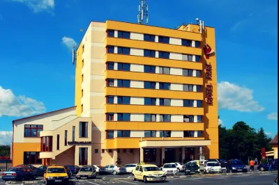 Hotel Parc Sibiu Các khách sạn gần Harquebusiers Tower