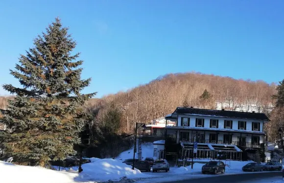 特裡布蘭特蒙酒店