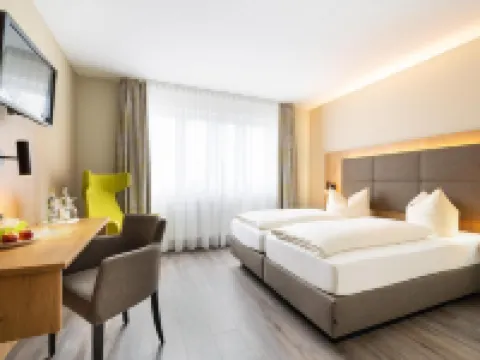 Hotel Neuwirt ハンベルクモースのホテル