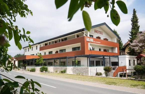 戈爾納餐廳酒店