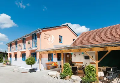 Wirtsberg Pension & Cafe Hotels in der Nähe von Hollerner See