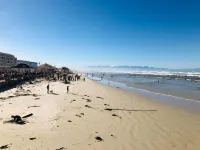 Cape Capsules Hotel di Muizenberg