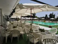 Hotel du Parc Hotels in Atri