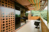 Vafi Hills Bed and Breakfast Hotels in Samal Island