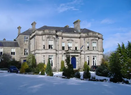 Tre-Ysgawen Hall & Spa