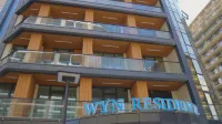 Wyn Residence Batumi  호텔