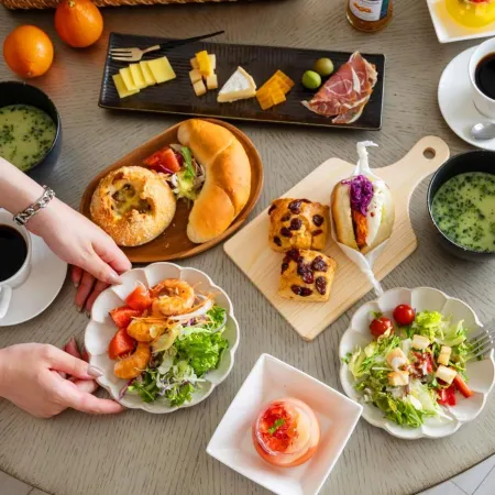 COZY STAY GROUP HOTEL DOLCEVITA GINOZA