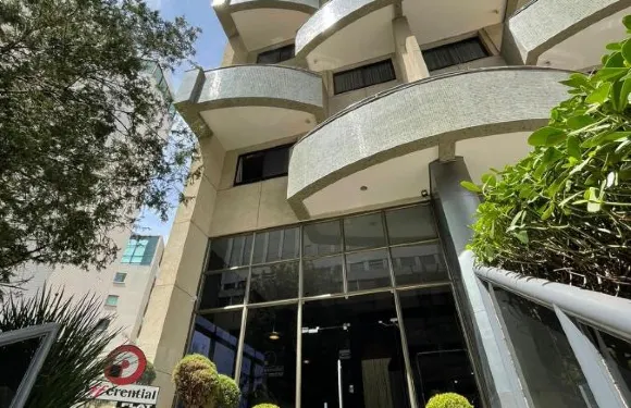 迪福若提拉弗林特酒店