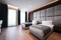 Marinaj Hotel Các khách sạn ở Tirana