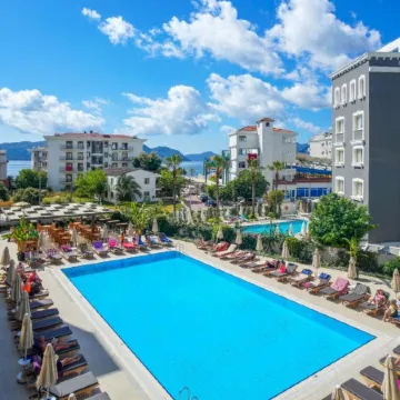 Ada Julian Marmaris