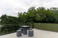 Greenwood Edge Kandy