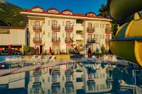 Sunshine Holiday Resort - 山景