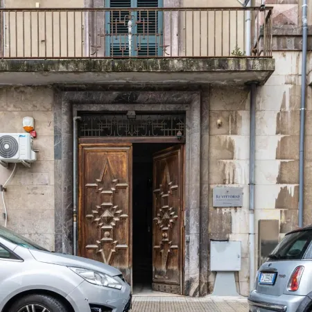 Re Vittorio de Luxe