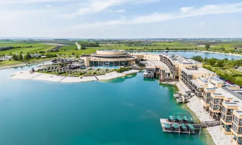 St. Martins Therme & Lodge