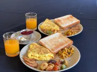 Jungle Safari Resort - breakfast