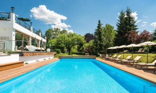 Landsitz Römerhof - Hotel Apartments