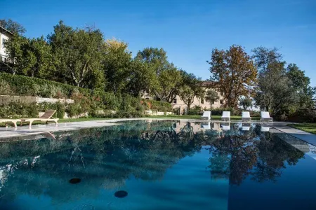 Villa Anitori Prestige Relais & Spa Отели в г. Loro Piceno