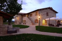 Agriturismo Il Cantico di San Francesco Hotels near Pasta Fresca Arcobaleno - Produzione Artigianale