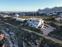 Villa Marine Guest House Отели в г. 