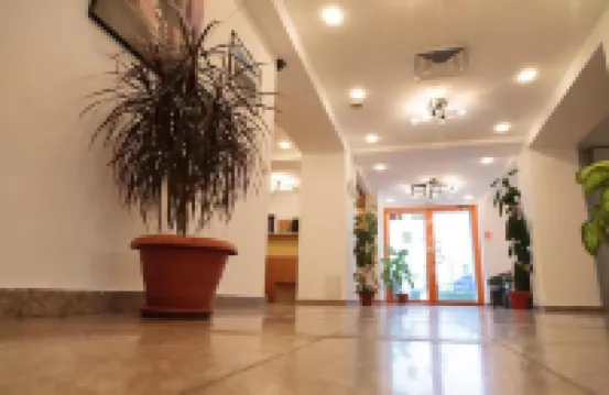 Plus Hotel