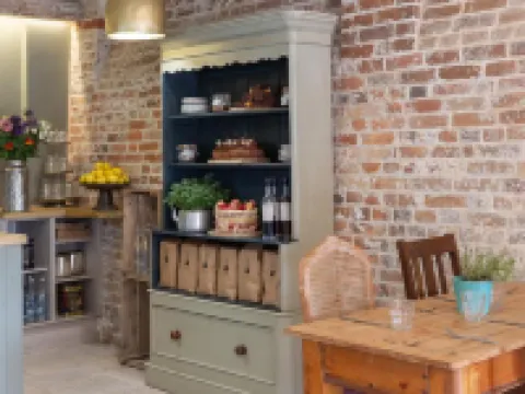 The Bear Hotel Hoteles en Wareham