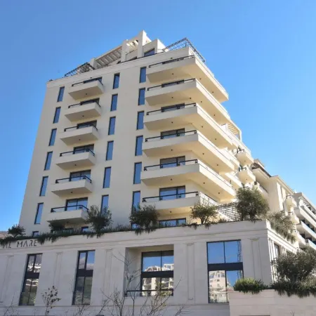 Casa Al Mare by Moskva