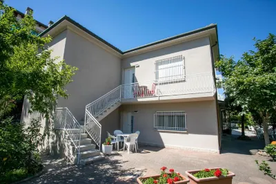 Hotel Dafne Hôtels à : Punta Marina