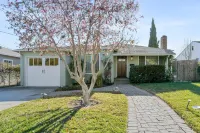 @ Marbella Lane - Modern and Sleek Home in Redwood