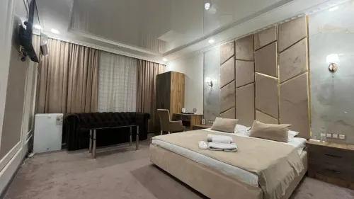 Sharq Hotel