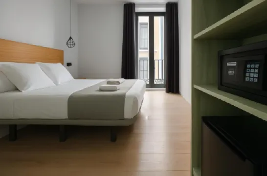 CH Lemon Rooms - Madrid Hotels near Plaza Mayor